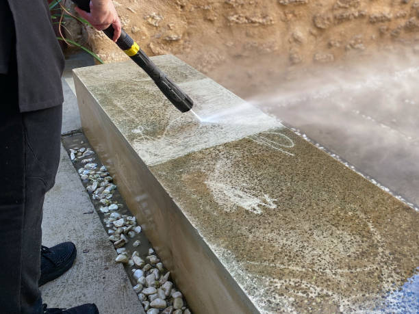 Best Deck Pressure Washing  in Pikesville, MD
